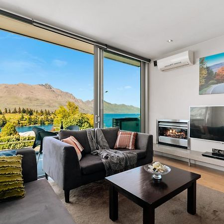 Modern Executive Living In Pounamu Appartement Queenstown Buitenkant foto