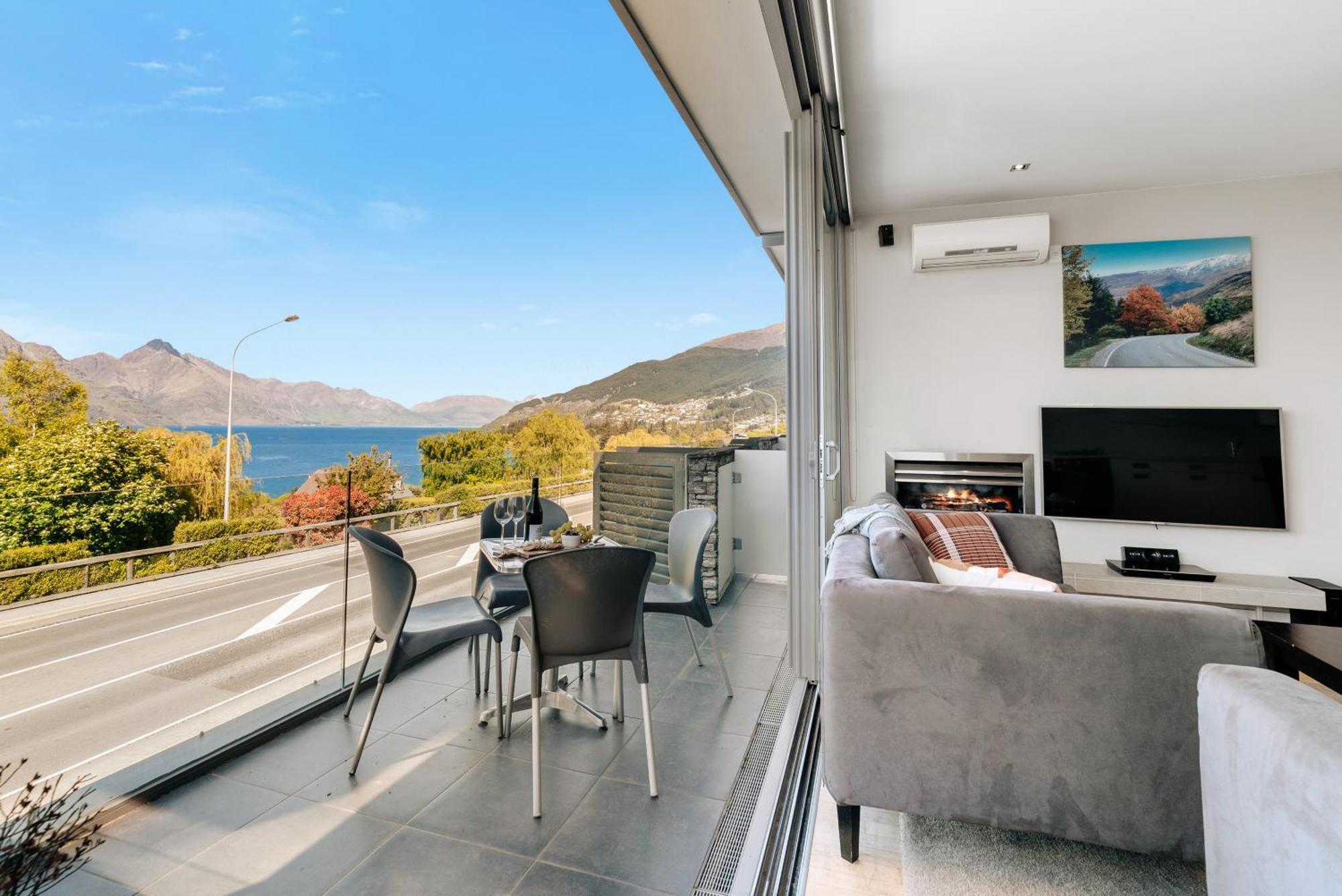 Modern Executive Living In Pounamu Appartement Queenstown Buitenkant foto