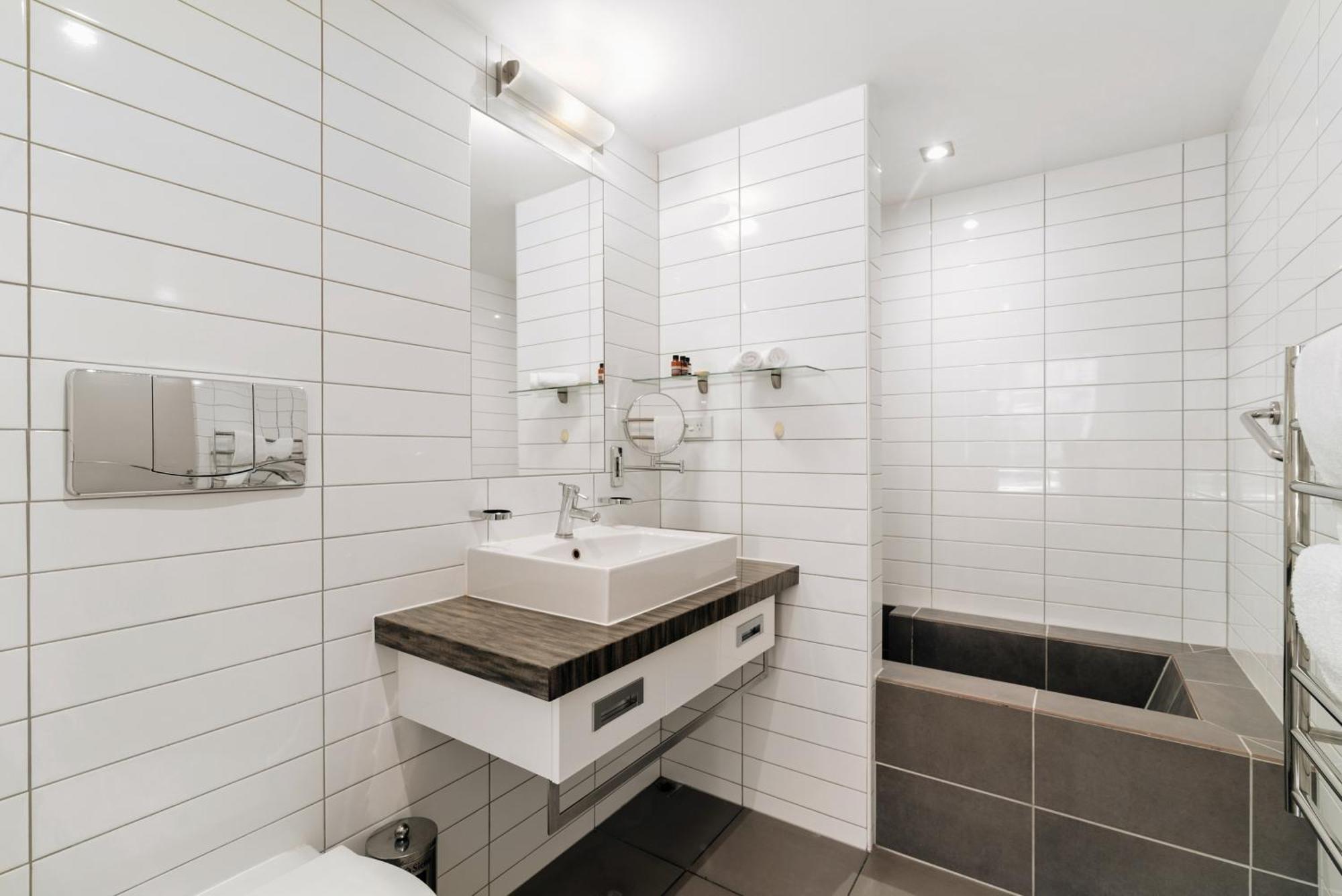 Modern Executive Living In Pounamu Queenstown Buitenkant foto