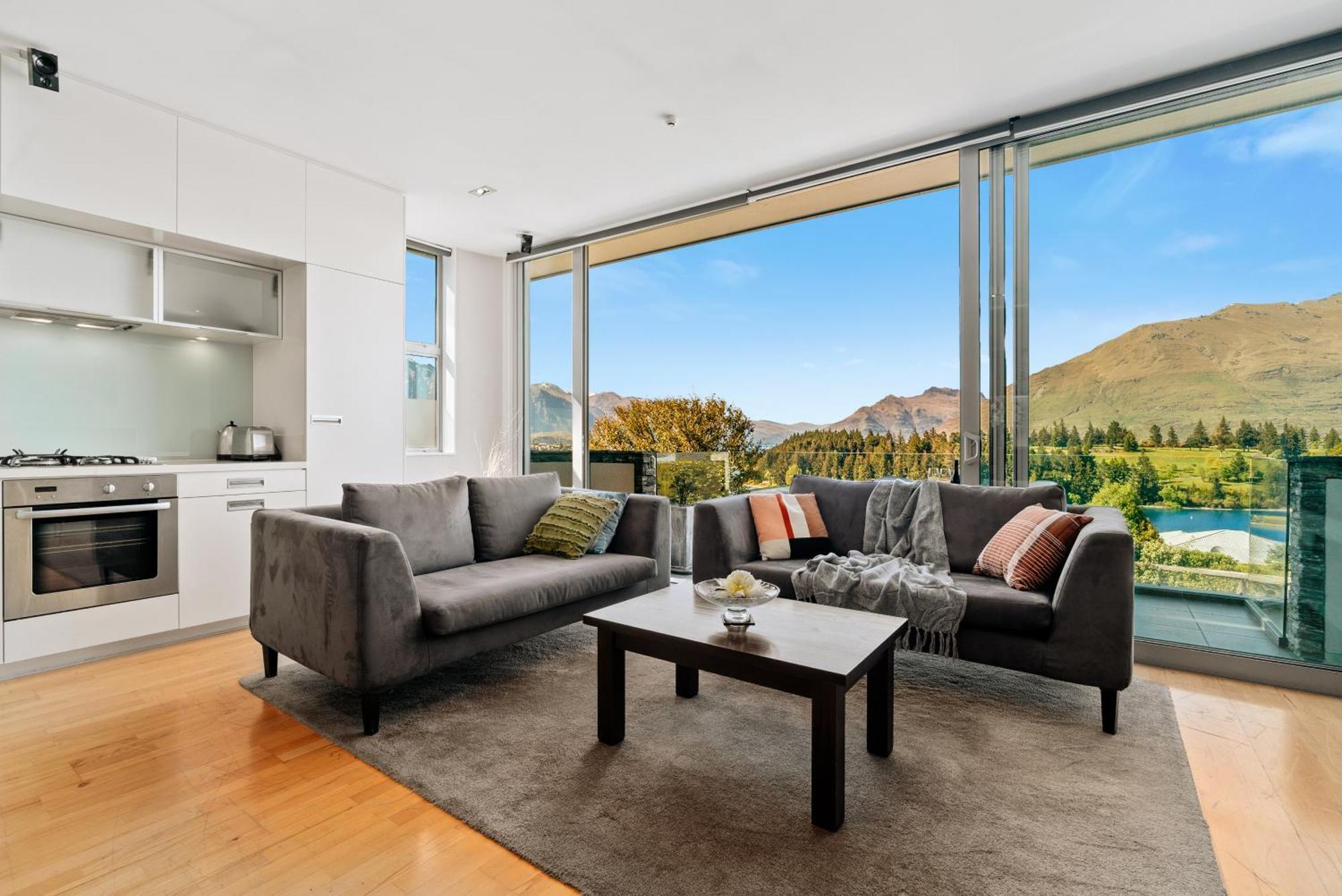 Modern Executive Living In Pounamu Appartement Queenstown Buitenkant foto